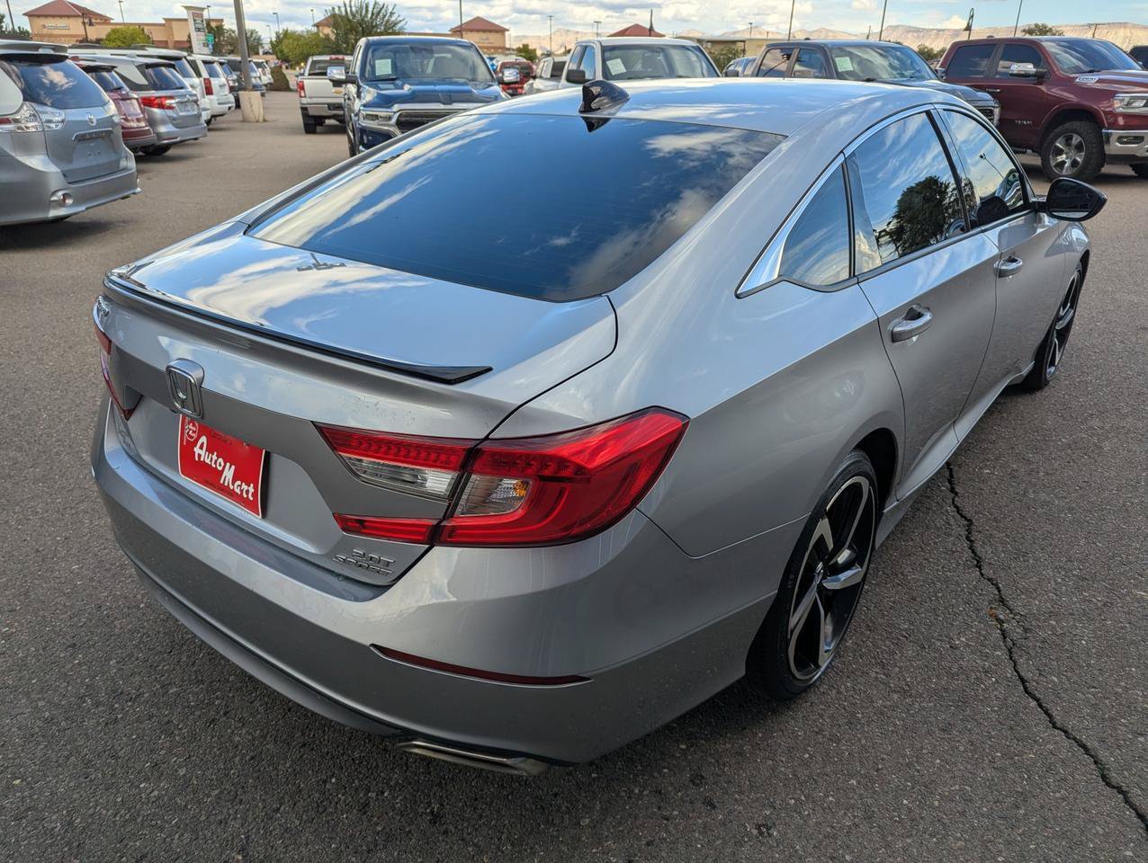 Used 2021 Honda Accord Sport image 5