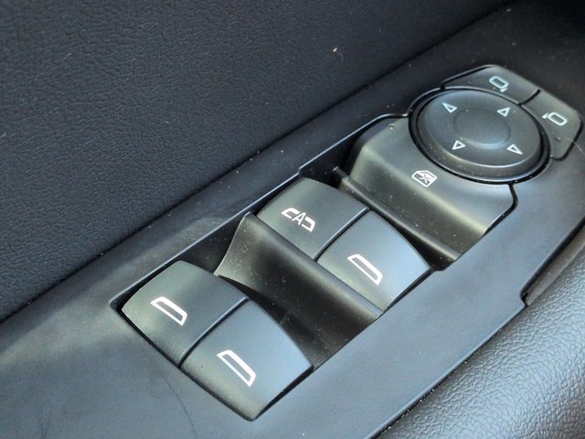 Used 2020 Chevrolet Blazer RS FWD image 26