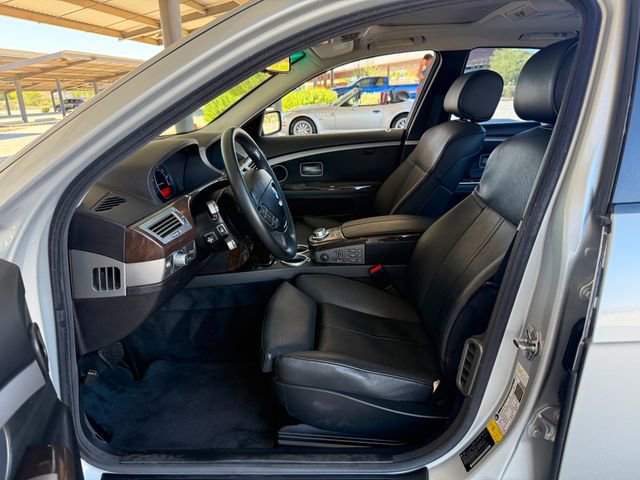 Used 2008 BMW 750i image 22