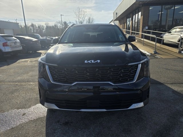 Used 2025 Kia Sorento S image 8