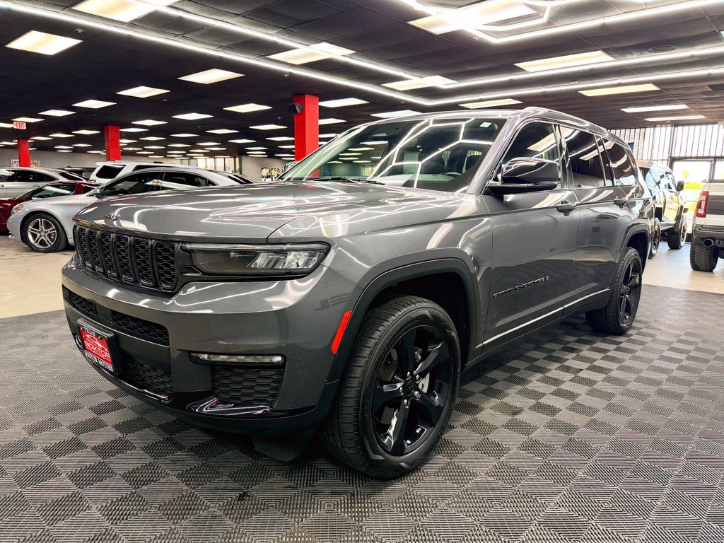 Used 2022 Jeep Grand Cherokee L Limited w/ Black Appearance Package RWD image 7