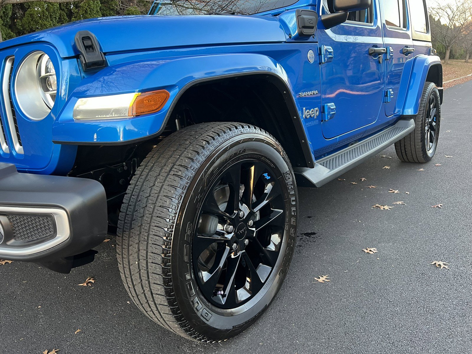 Used 2022 Jeep Wrangler Unlimited Sahara w/ Cold Weather Group image 58