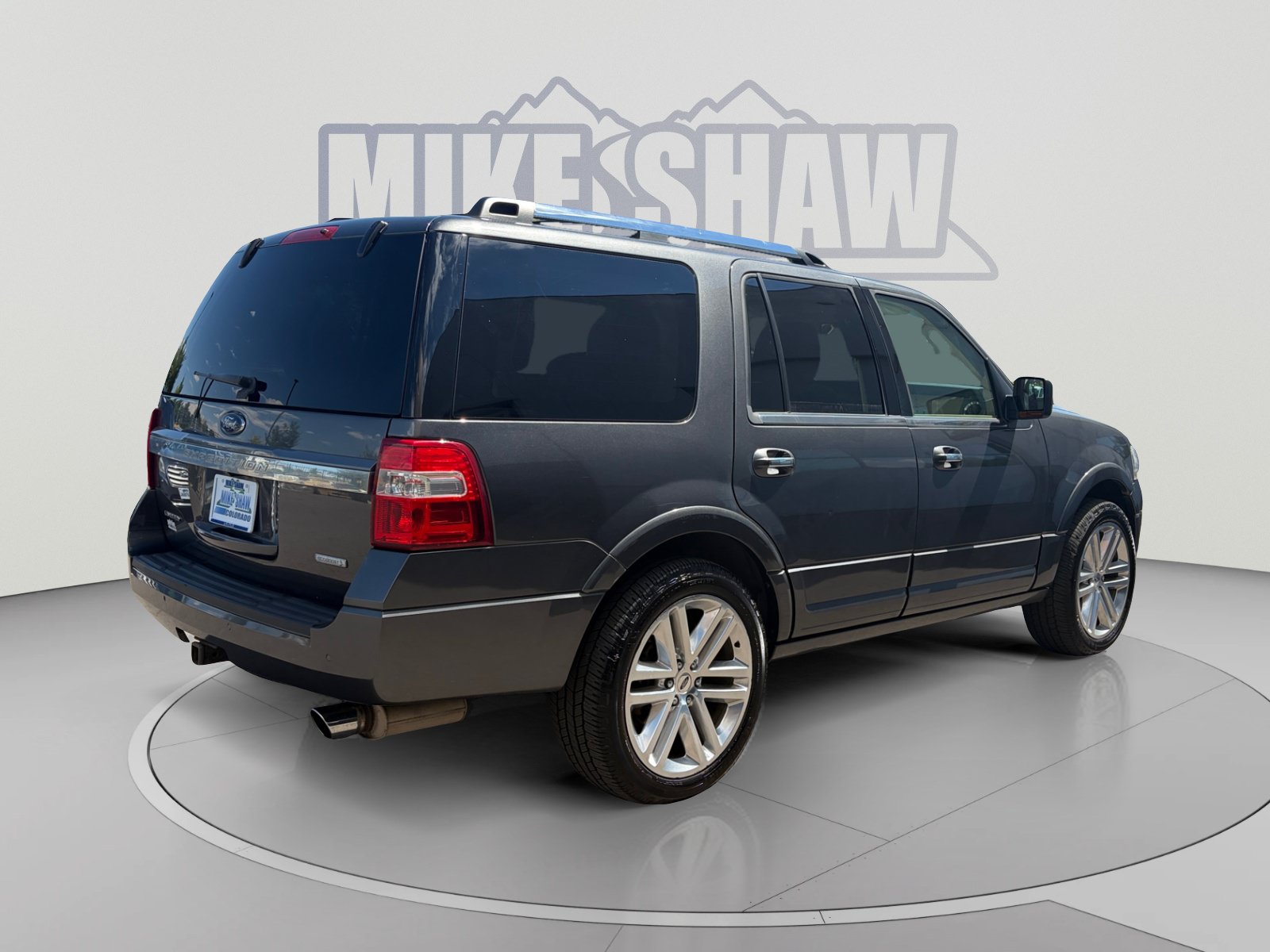 Used 2017 Ford Expedition Limited w/ Equipment Group 301A AWD/4WD image 5