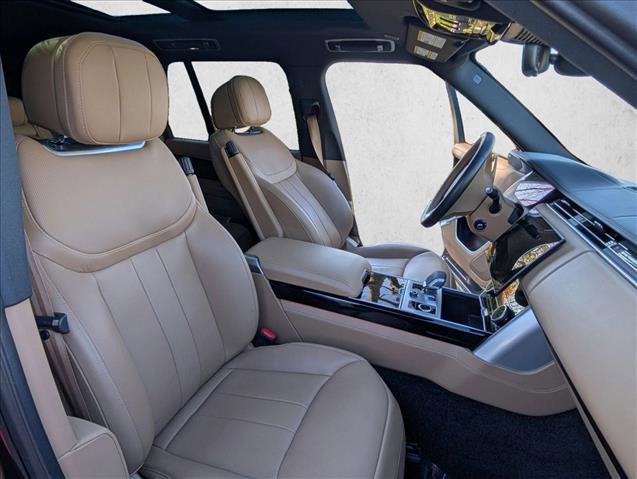 Used 2023 Land Rover Range Rover SE image 23