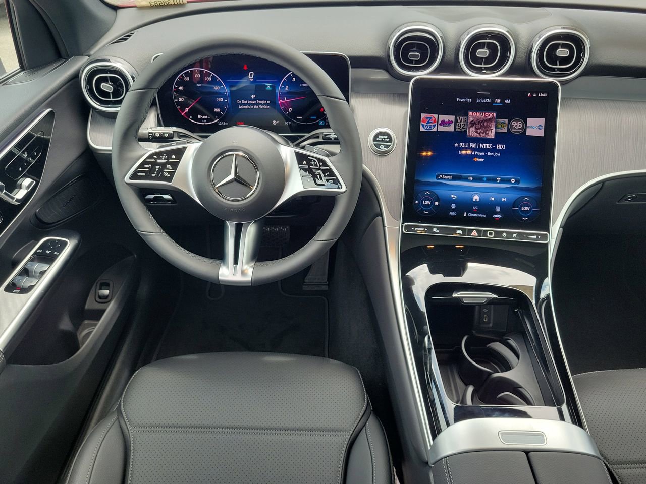 New 2026 Mercedes-Benz GLC 300 image 15