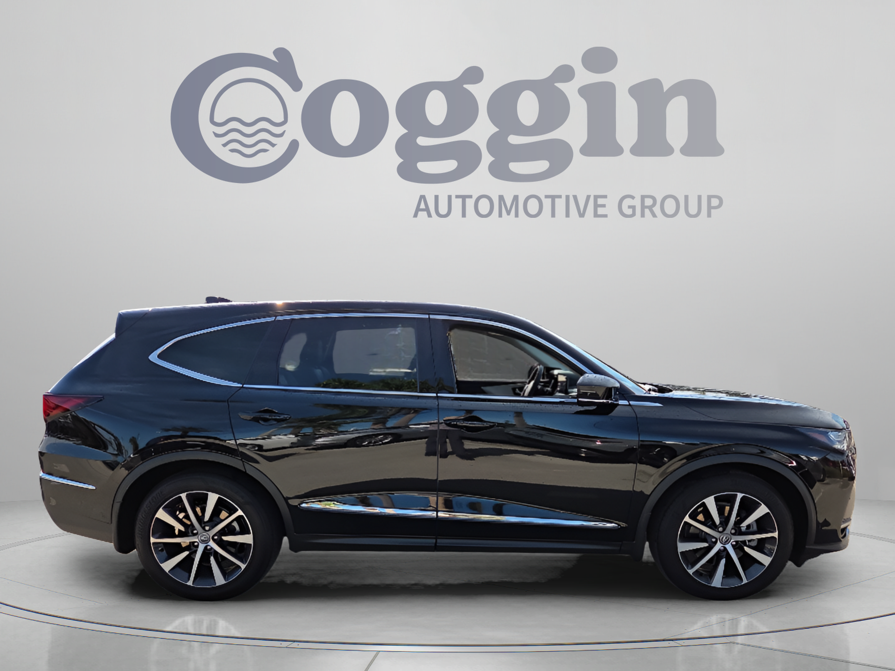 Certified 2026 Acura MDX w/ Technology Package FWD image 6