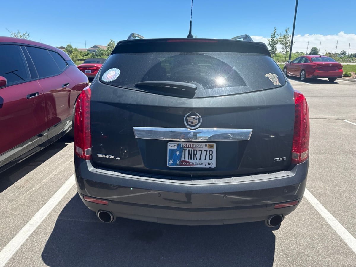 Used 2014 Cadillac SRX Luxury w/ Driver Awareness Package AWD/4WD image 5