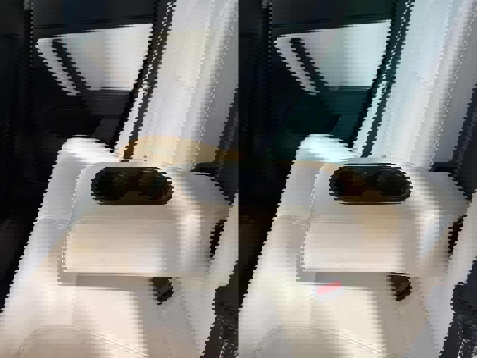 Used 2018 Tesla Model 3 Mid Range image 15