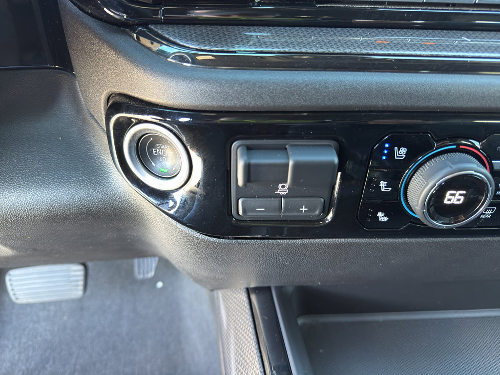 Used 2024 Chevrolet Silverado 2500 ZR2 image 18