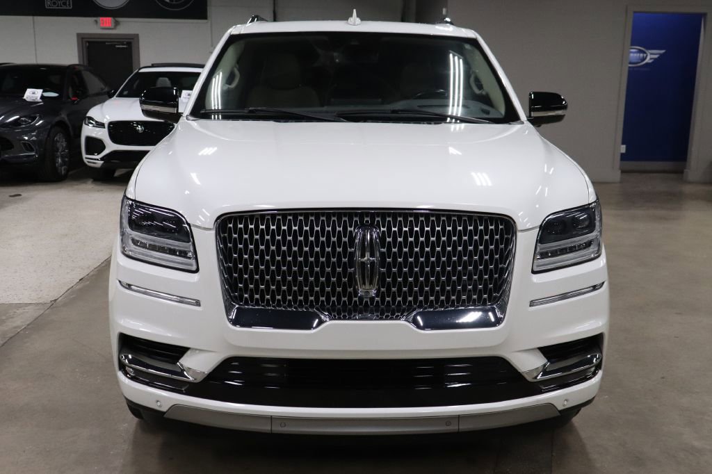 Used 2021 Lincoln Navigator Reserve w/ Luxury Package image 9