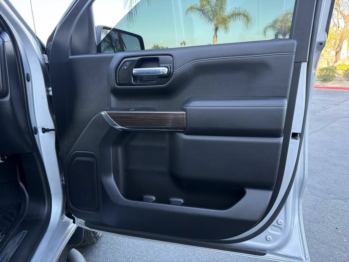 Used 2021 Chevrolet Silverado 1500 LT Trail Boss w/ Bed Protection Package AWD/4WD image 34