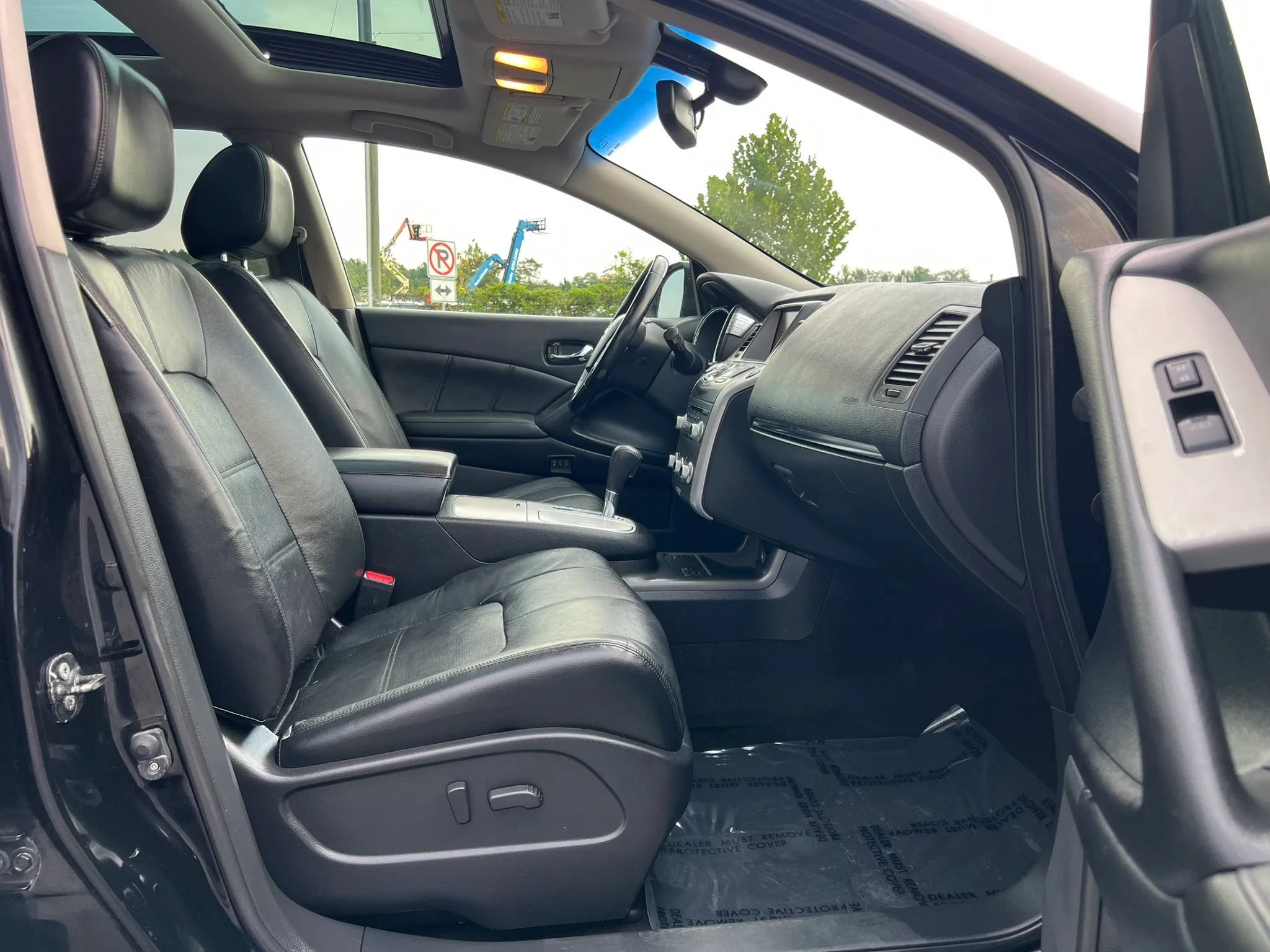 Used 2012 Nissan Murano SL w/ Navigation Pkg AWD/4WD image 16