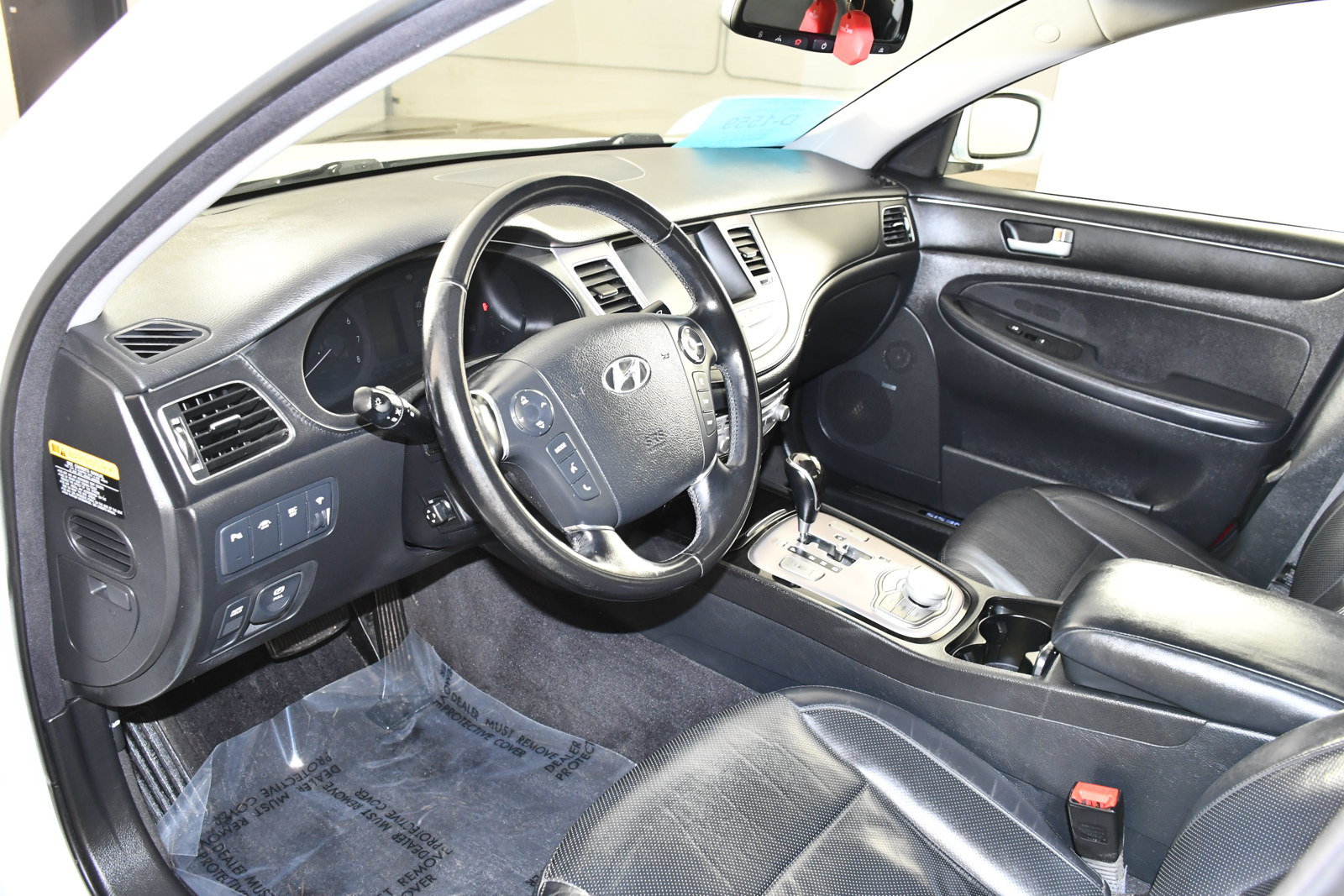 Used 2013 Hyundai Genesis 5.0 R-Spec RWD image 2