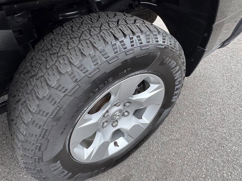 Used 2019 RAM 1500 Big Horn image 32