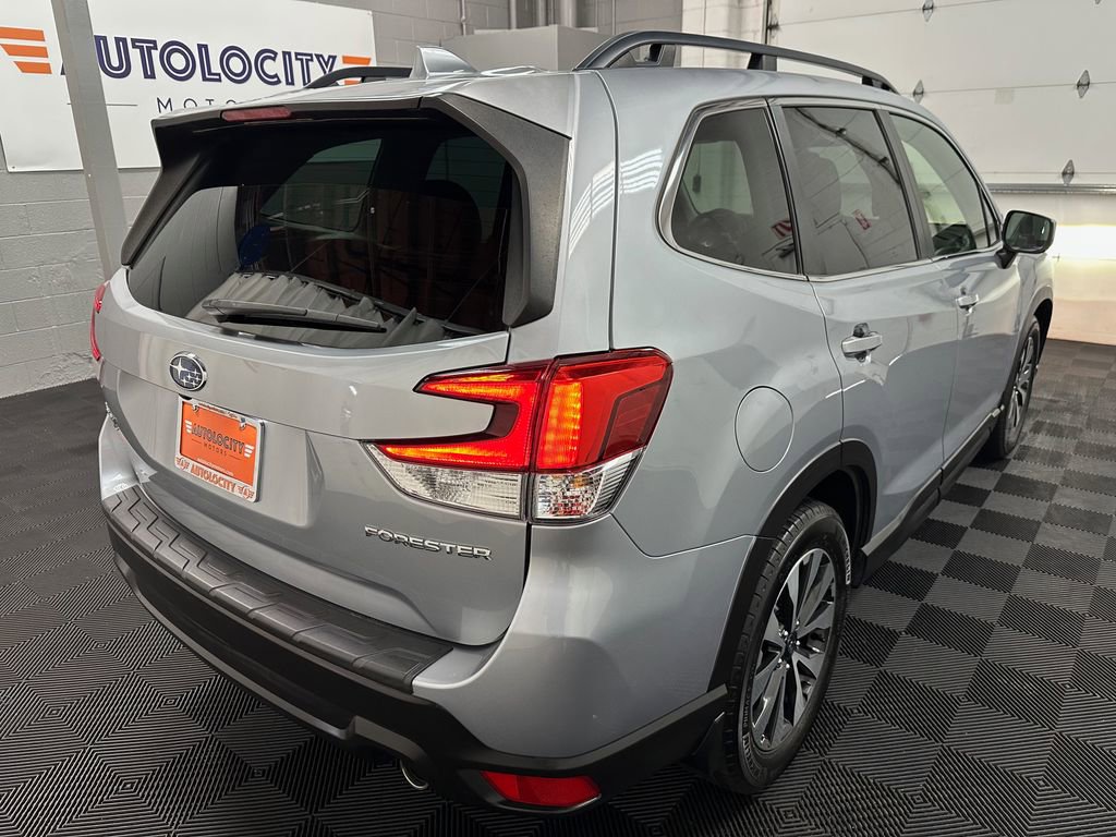 Used 2022 Subaru Forester Limited AWD/4WD image 10