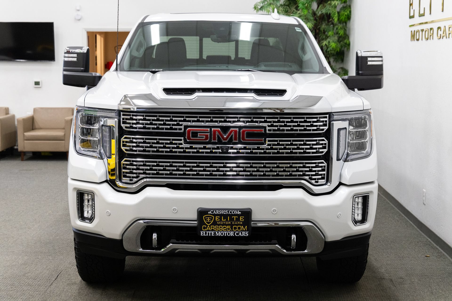 Used 2021 GMC Sierra 2500 Denali w/ Denali Ultimate Package AWD/4WD image 12