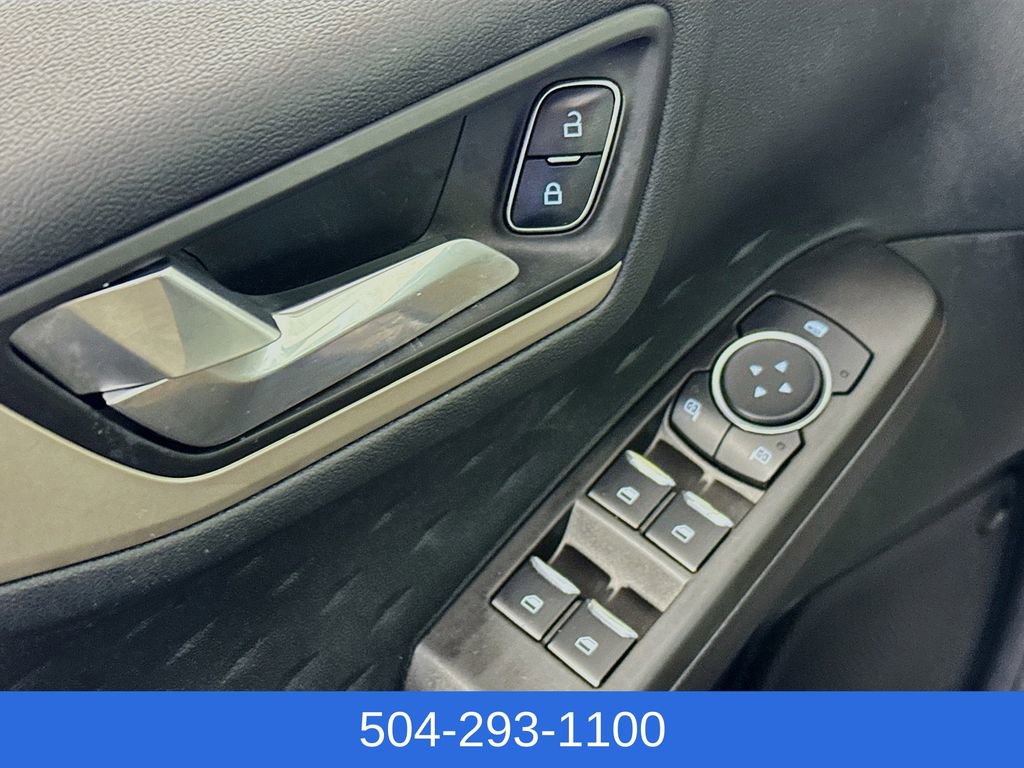 Used 2020 Ford Escape SE image 17