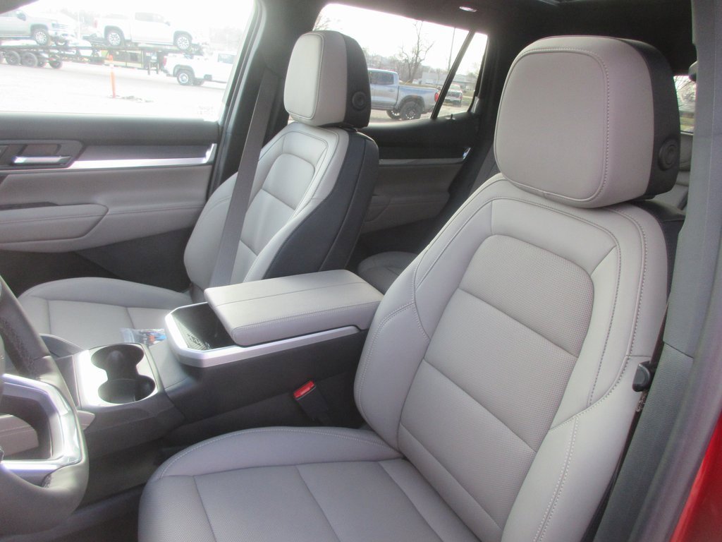 New 2026 GMC Terrain Elevation w/ Elevation Premium Package image 12