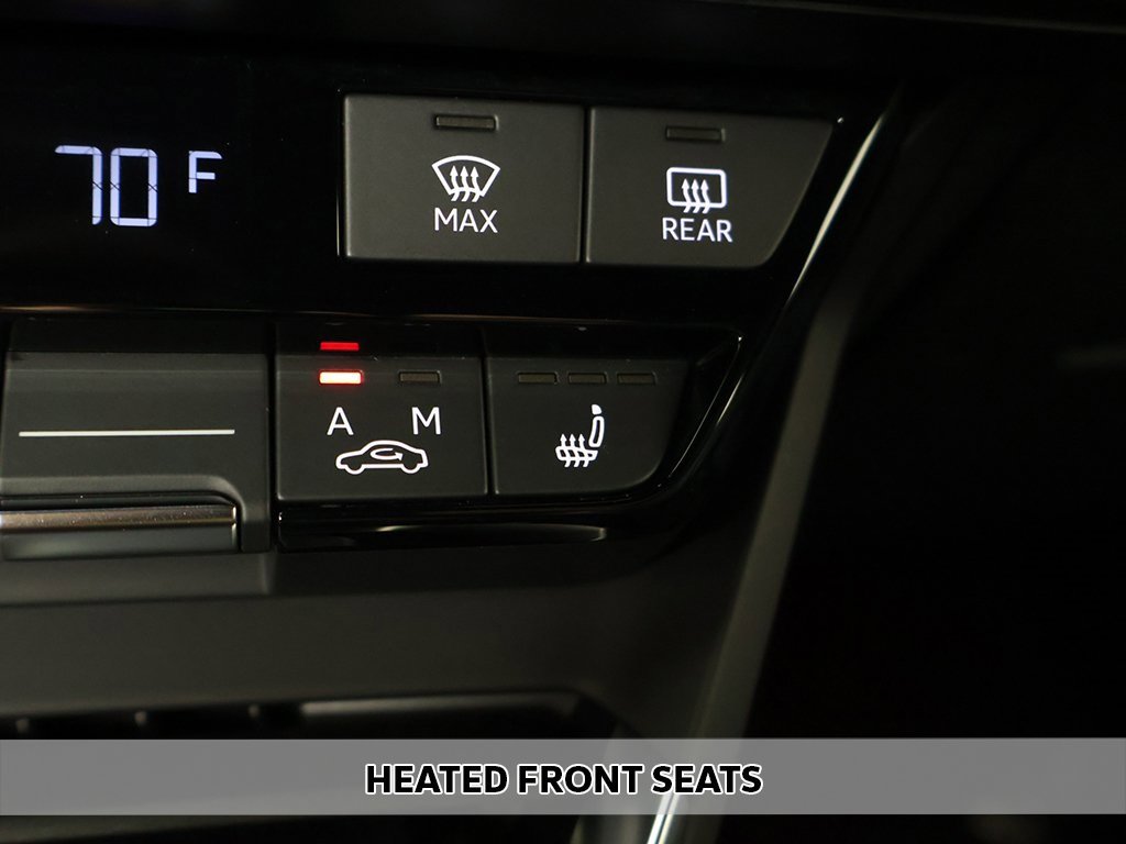 Used 2024 Audi RS e-tron GT w/ Carbon Performance Package image 10