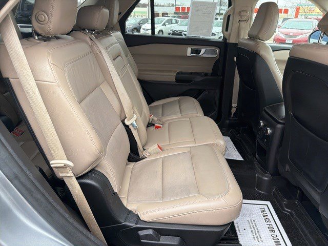 Used 2020 Ford Explorer Limited image 18