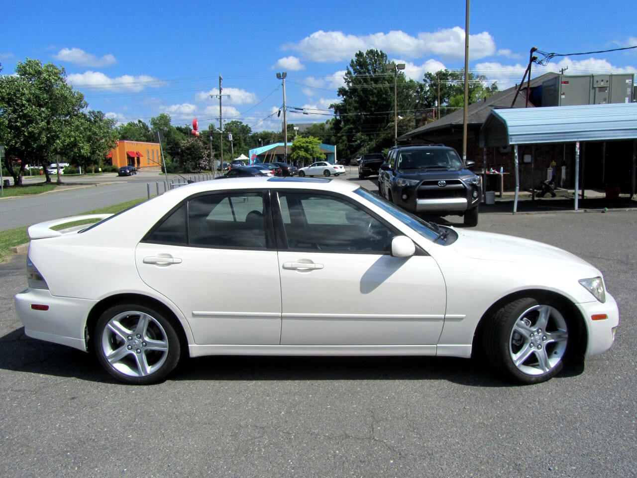 Used 2001 Lexus IS 300 image 11