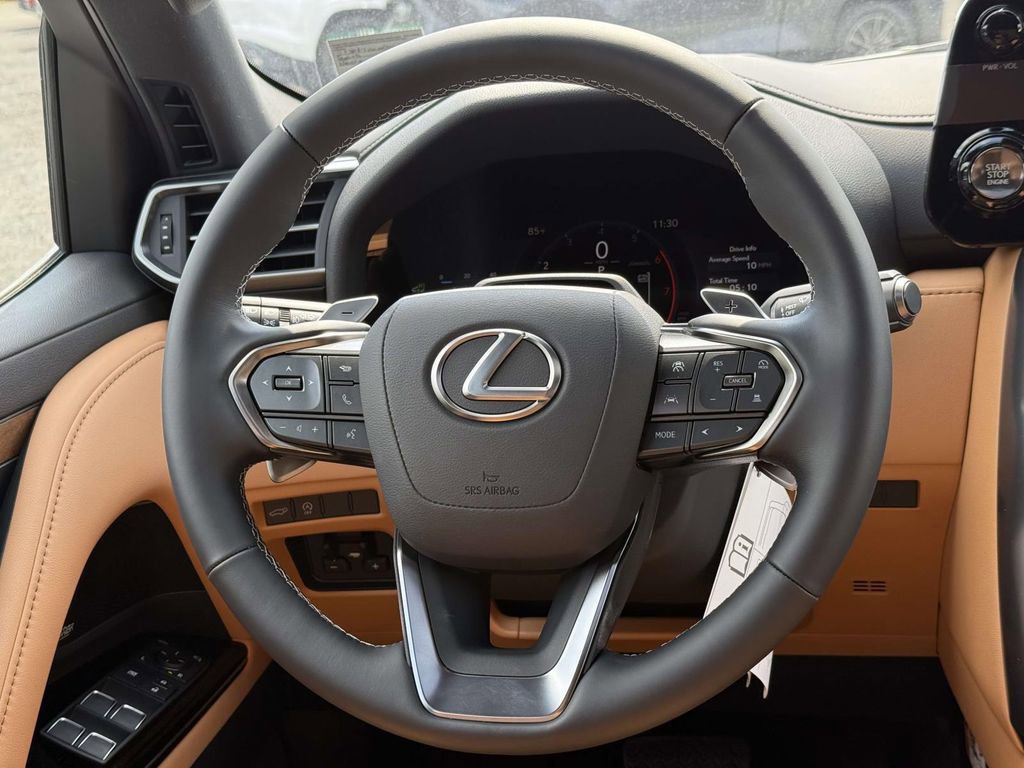 New 2025 Lexus LX 600 4WD w/ Premium Package image 9