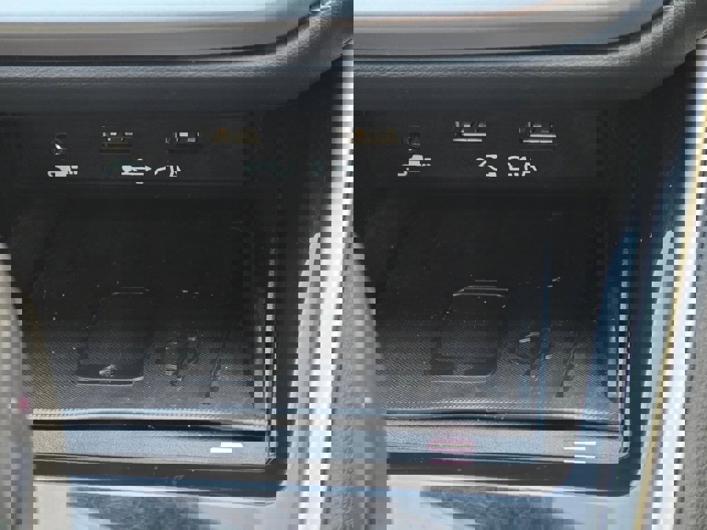 Used 2021 Subaru Outback Limited XT image 17