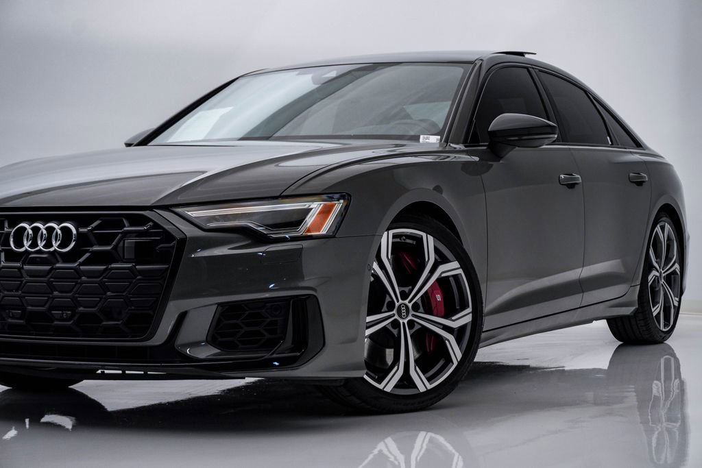 Used 2024 Audi S6 Premium Plus w/ Premium Plus Package video 2