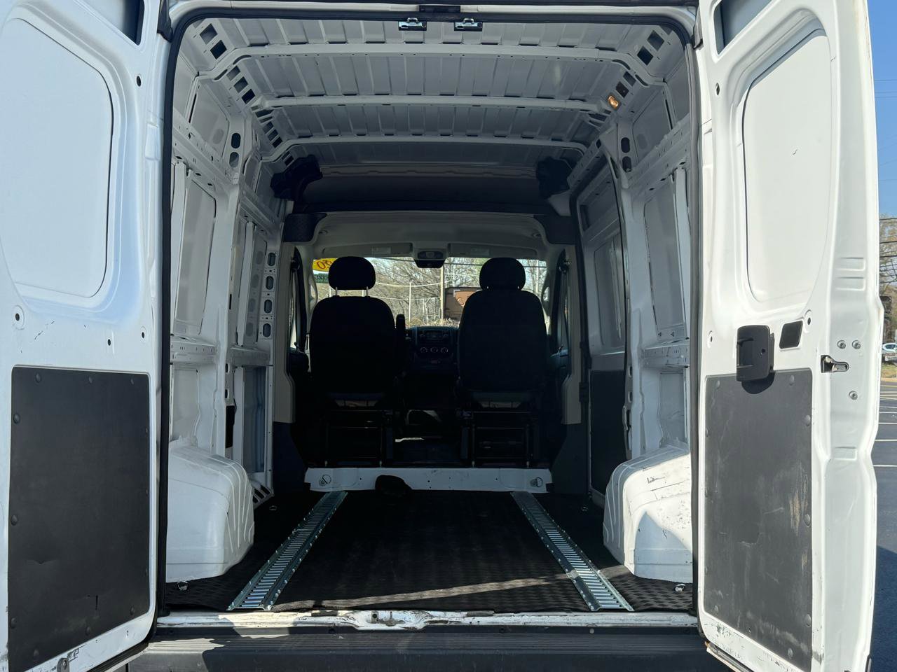 Used 2018 RAM ProMaster 1500 FWD image 9