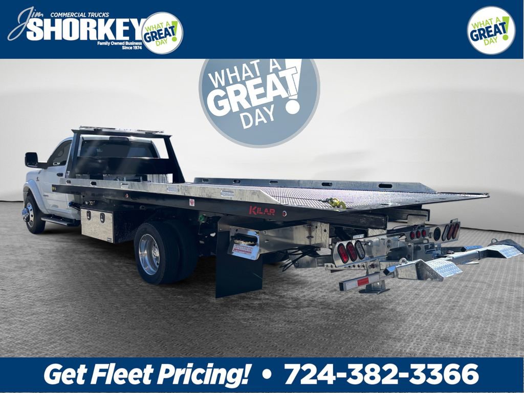 New 2026 RAM 5500 4x4 Regular Cab image 6