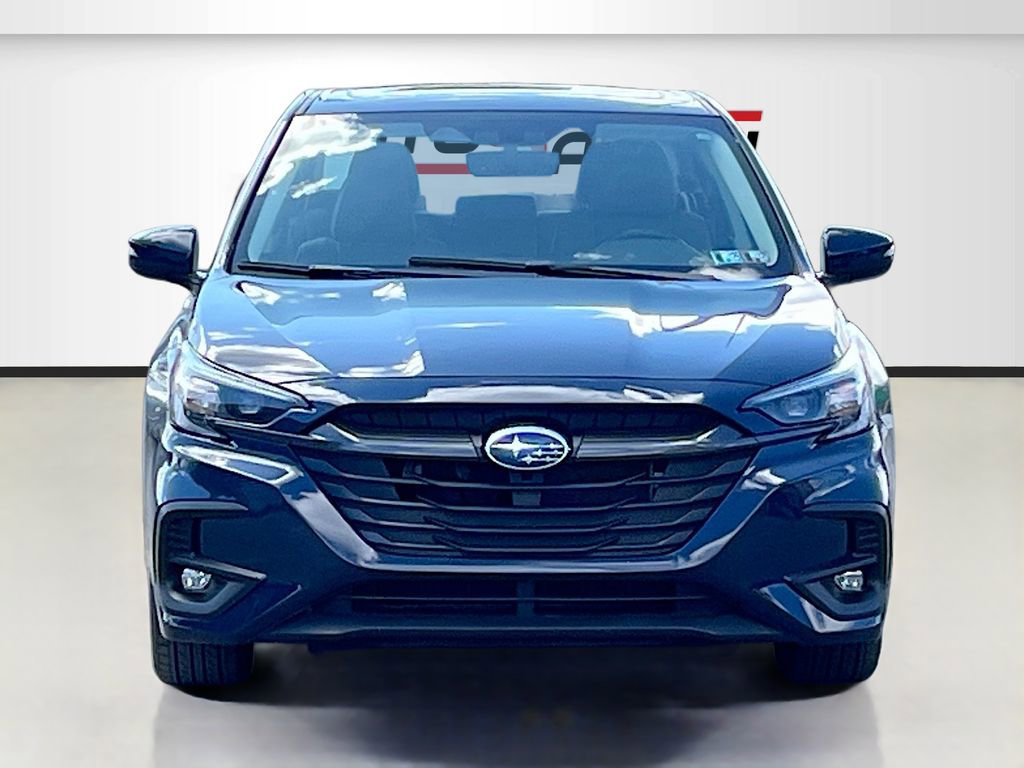 Used 2025 Subaru Legacy Limited w/ Popular Package #3 AWD/4WD image 2