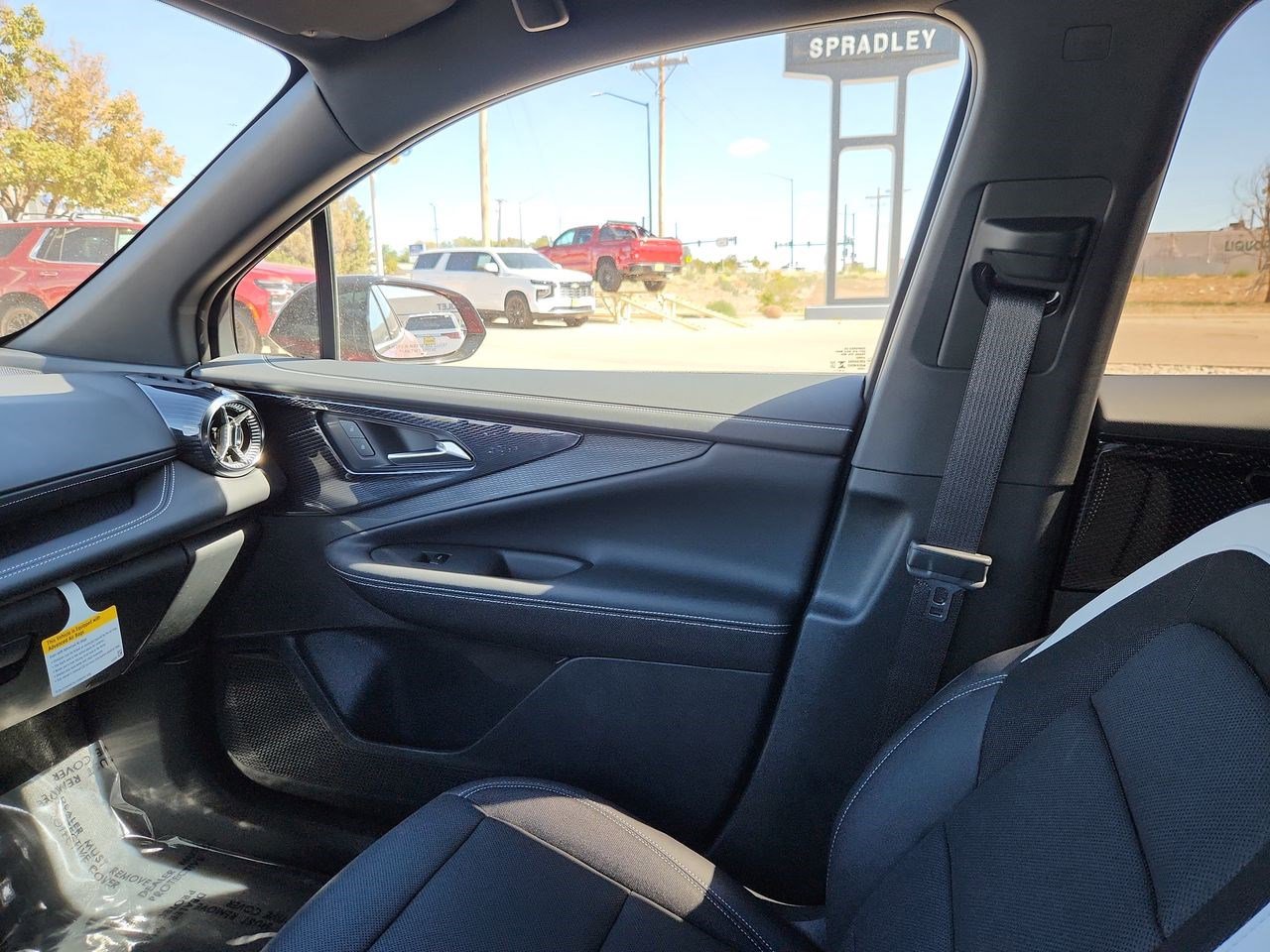 New 2026 Chevrolet Blazer EV LT w/ Super Cruise Package image 11