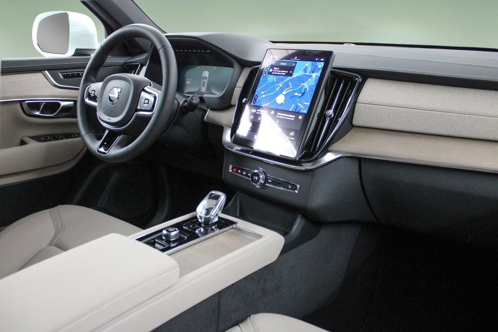 New 2026 Volvo XC90 B5 Core AWD/4WD image 21