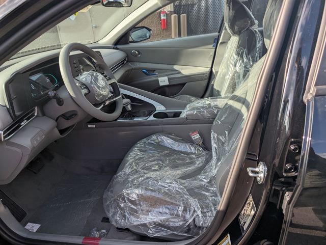 New 2026 Hyundai Elantra Blue image 15