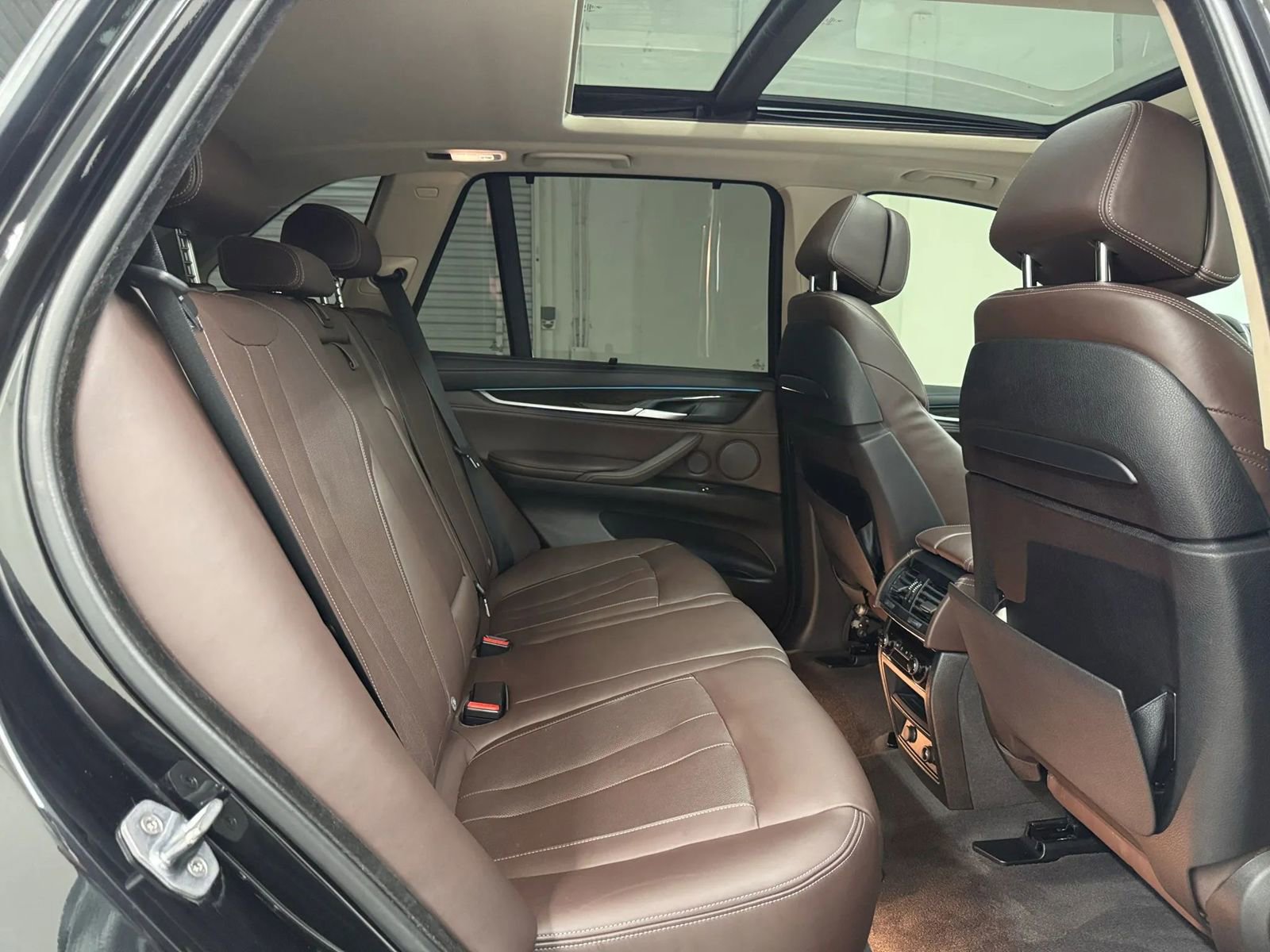 Used 2016 BMW X5 xDrive50i AWD/4WD image 18