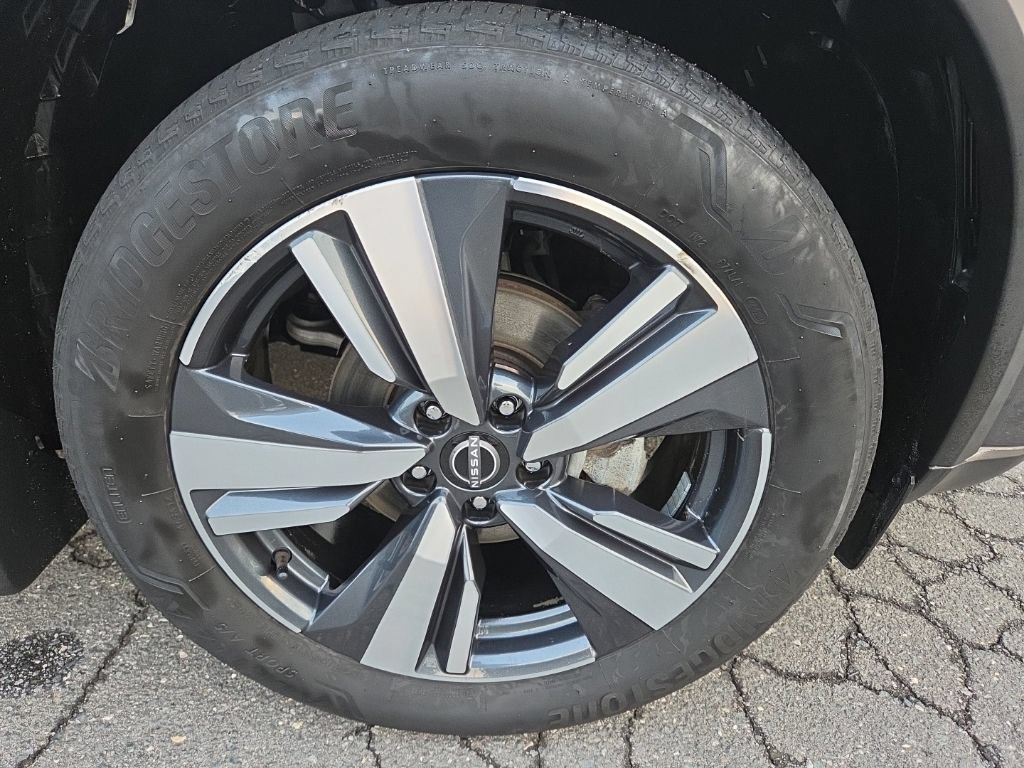 Certified 2023 Nissan Rogue SL AWD/4WD image 11