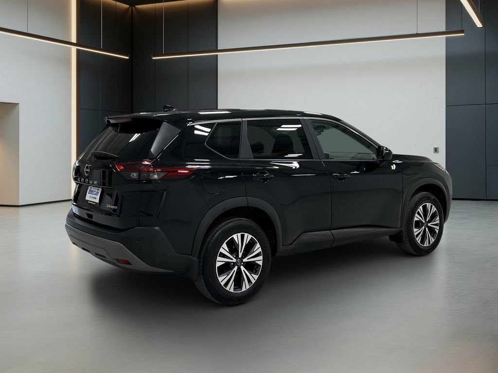 Used 2023 Nissan Rogue SV AWD/4WD image 6