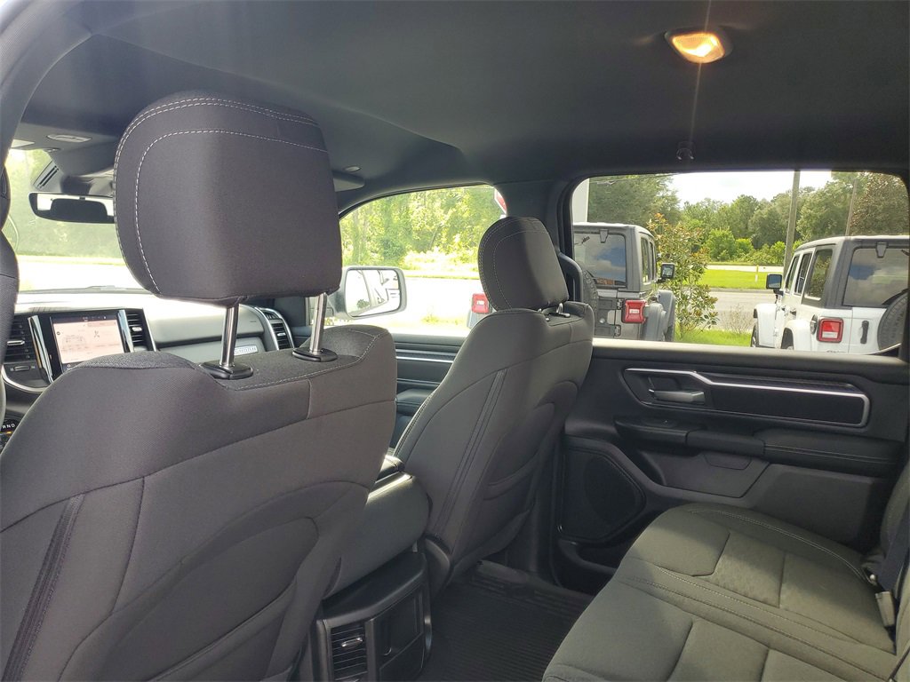 New 2025 RAM 1500 4x4 Crew Cab image 23