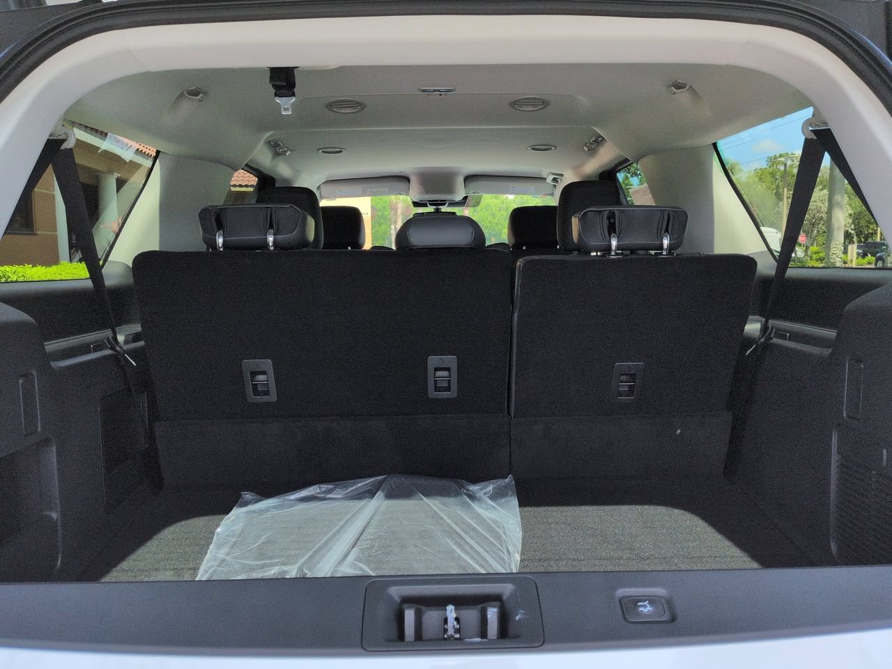 New 2026 Ford Expedition Max Active RWD image 13