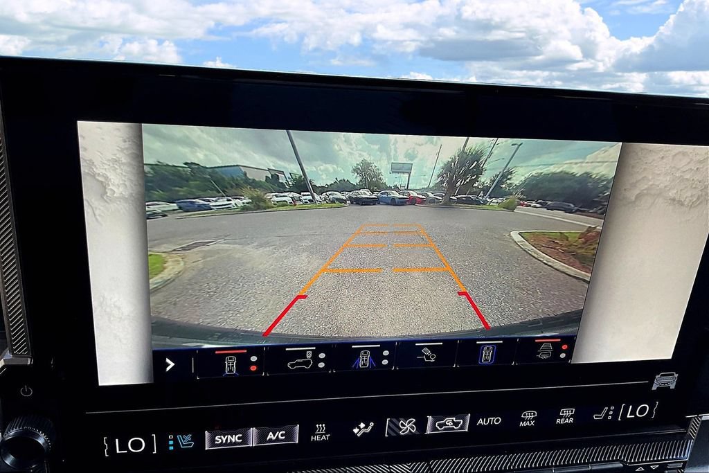 Used 2025 GMC Hummer EV 3X AWD/4WD image 14