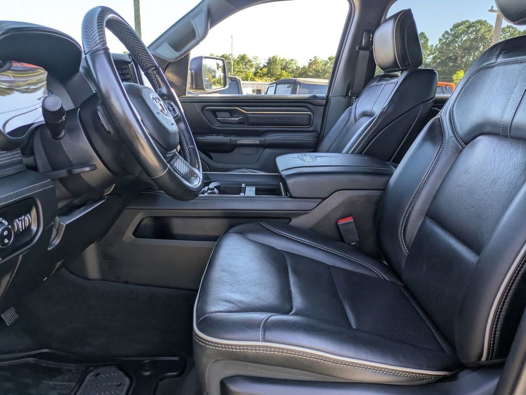 Used 2021 RAM 1500 Limited w/ Body Color Bumper Group image 14