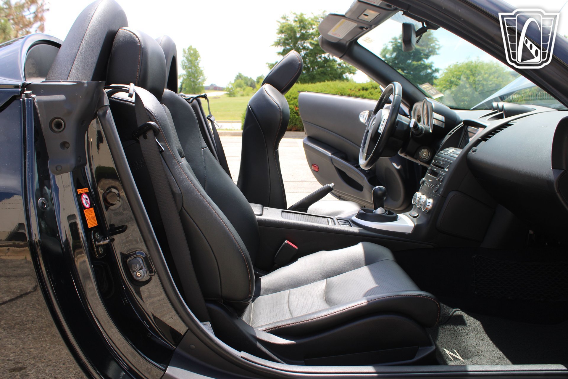 Used 2006 Nissan 350Z Touring RWD image 17