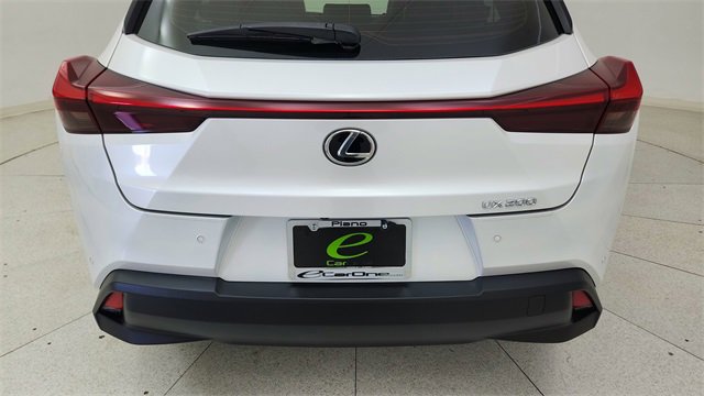 Used 2022 Lexus UX 200 200 Base image 11
