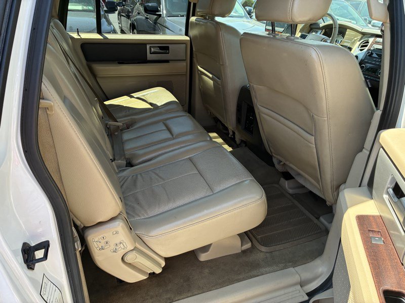 Used 2013 Ford Expedition EL XLT AWD/4WD image 21