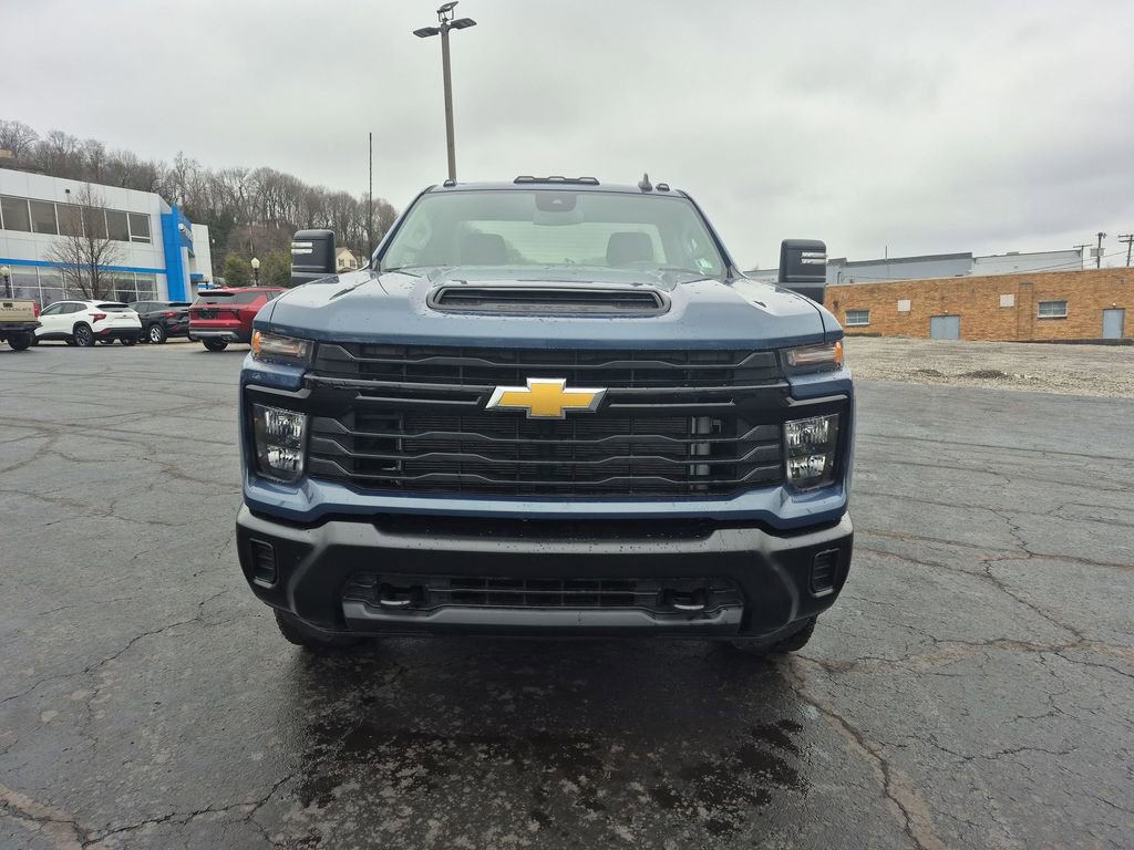 Used 2025 Chevrolet Silverado 3500 W/T image 10