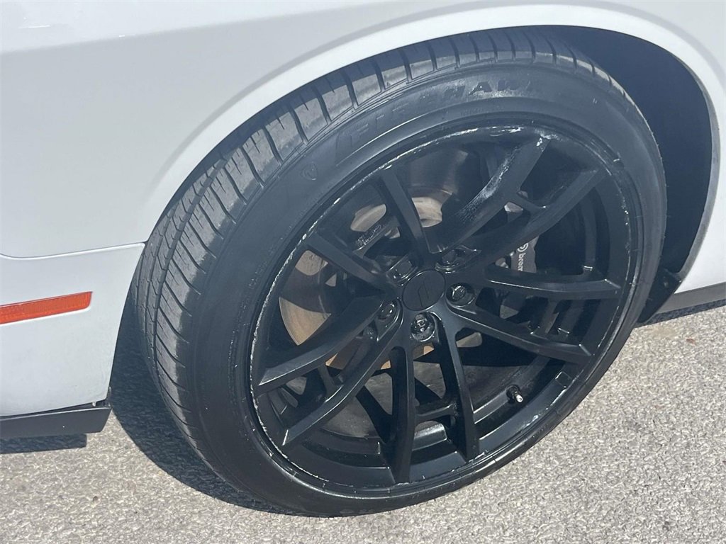 Used 2021 Dodge Challenger R/T w/ Plus Package image 6