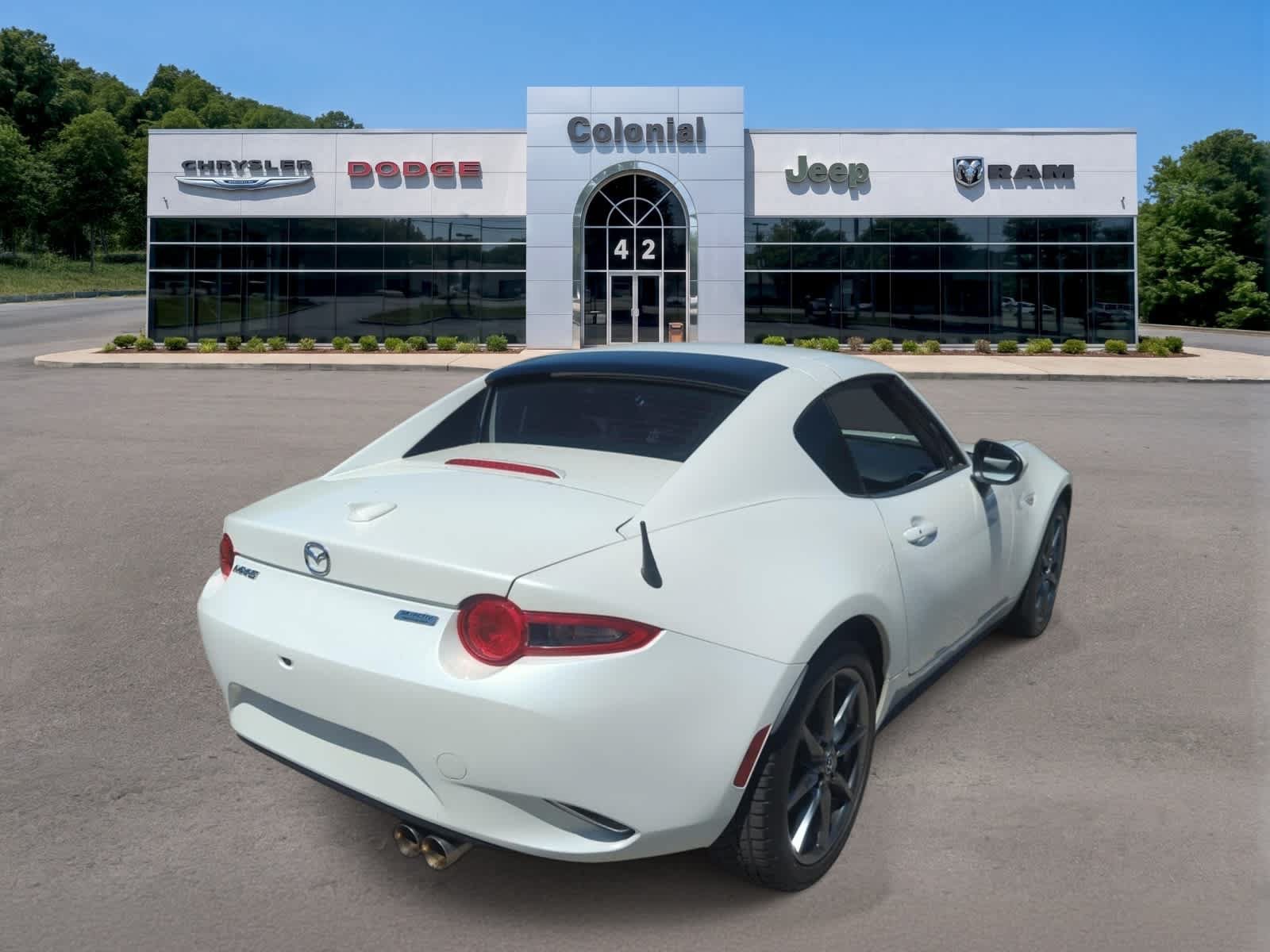 Used 2019 MAZDA MX-5 Miata RF Grand Touring RWD image 6