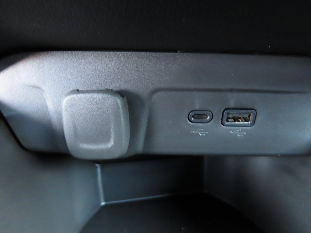 New 2026 Chevrolet Trax RS w/ Driver Confidence Package image 10