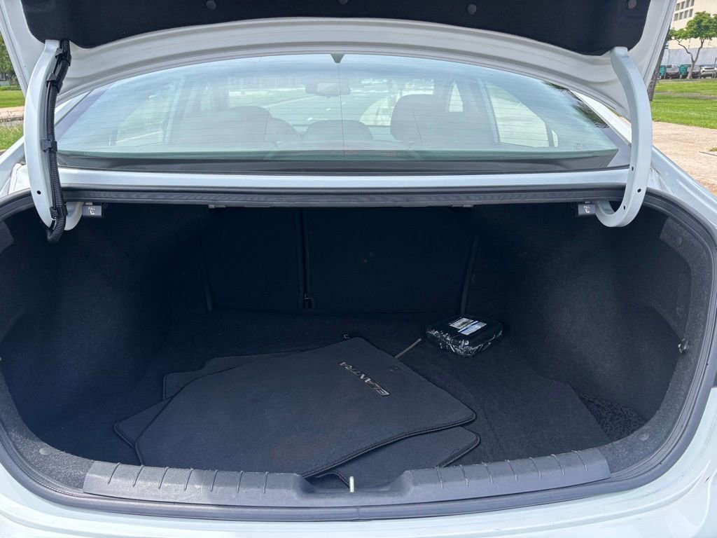 Used 2019 Hyundai Elantra Value Edition w/ Cargo Package FWD image 13