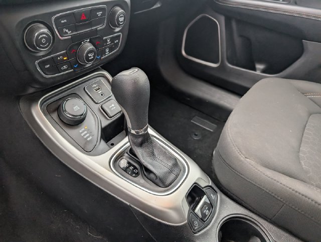 Used 2019 Jeep Compass Sport w/ Tech Group AWD/4WD image 18